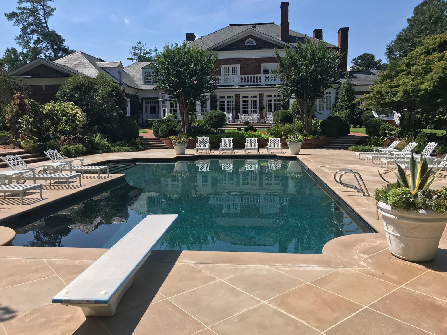 Davis Drive - Nicolas James Group